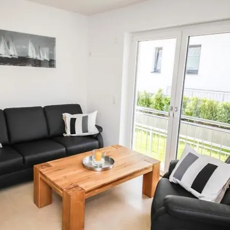 Strandhaus Moewenberg App. 77 Апартаменты *